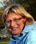 Mgr. Irena Kol��ov�